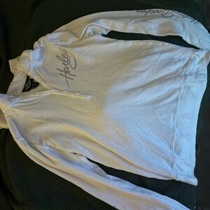 White V-Neck Sweater with Textured Cotton Blend